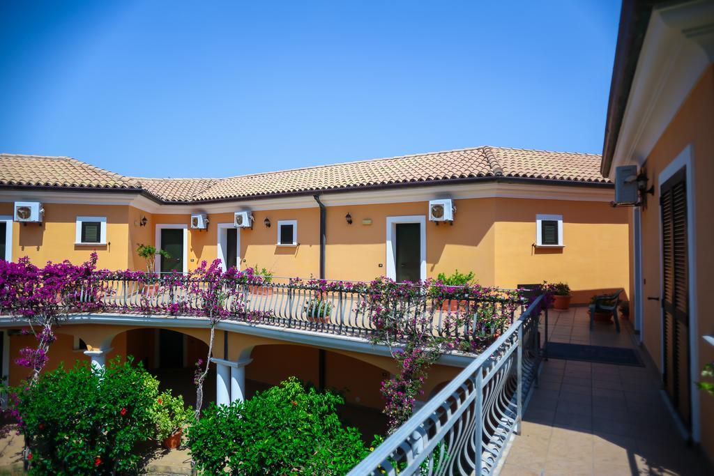 Villaggio Hotel Lido San Giuseppe Briatico Rum bild